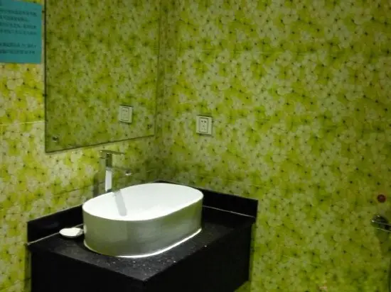 Лючжоу: Tiankai Holiday Hotel (Liuzhou Ma'anshan Park Branch)