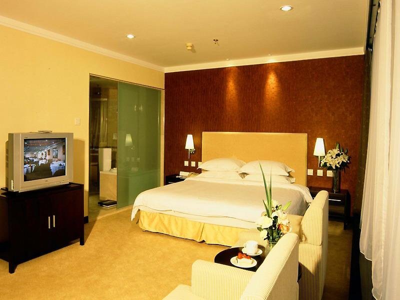 Далянь: Mercure Hotel Dalian-Friendship Square