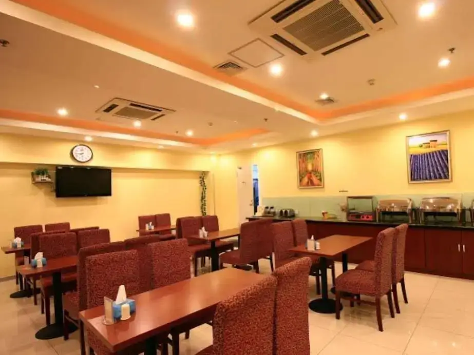 Жичжао: Hanting Hotel Rizhao Bus Station Branch