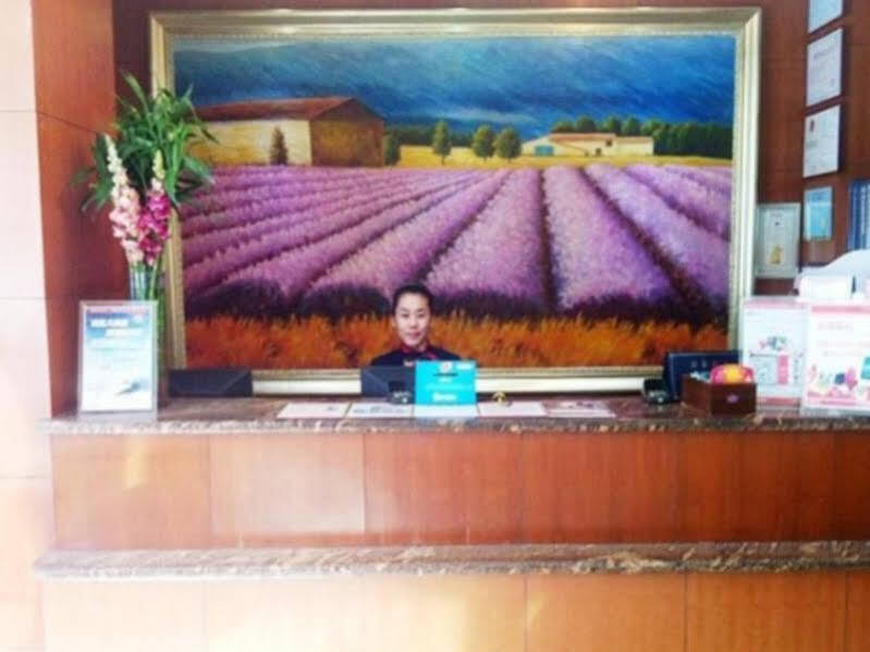 Тайюань: Hanting Hotel Taiyuan Nangong Square Branch