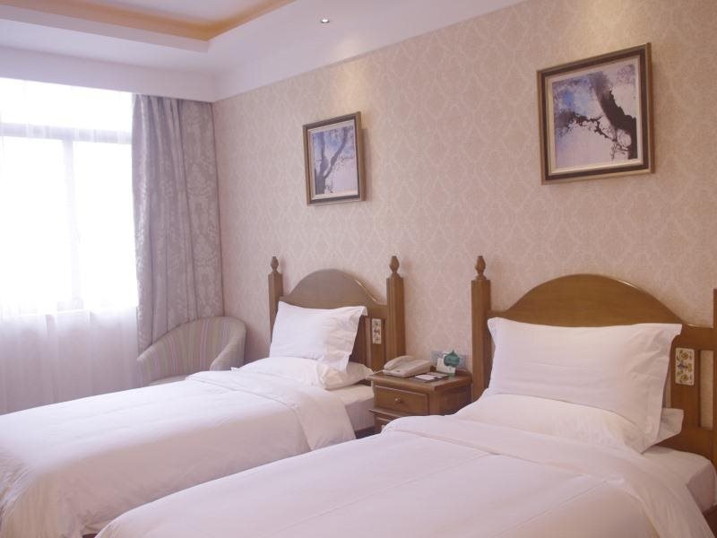 Шанхай: GreenTree Alliance ShangHai WanDa SongJiang University Town Metro Station Hotel