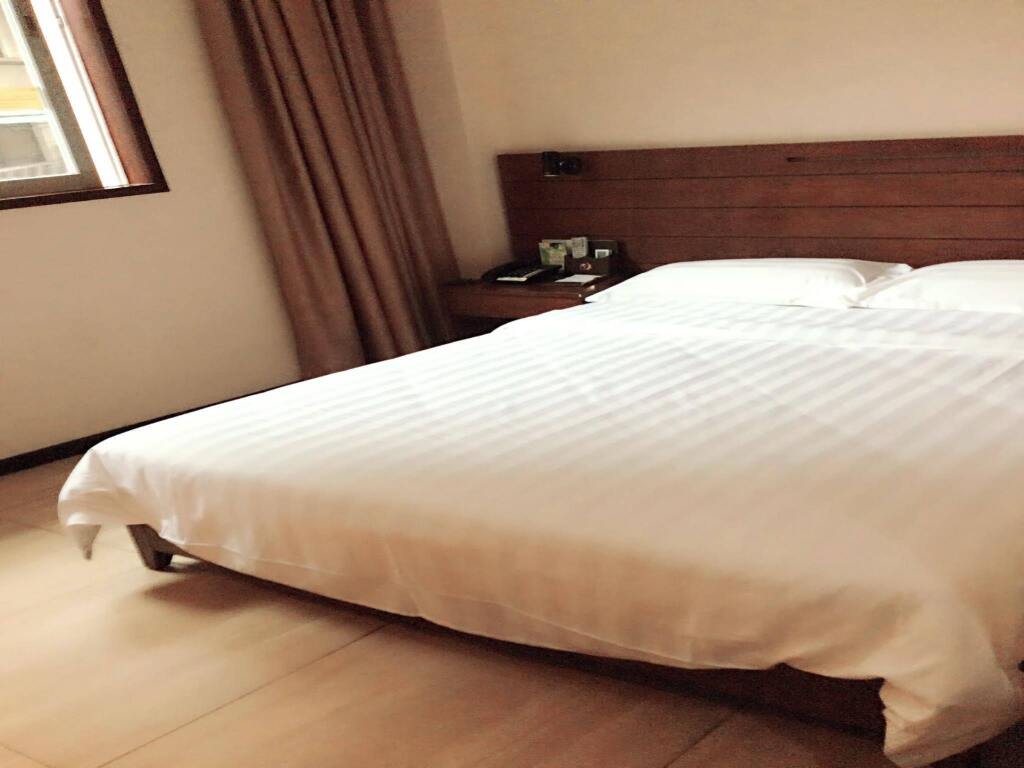 Xiying Apartment Hotel — фото 1