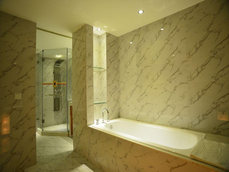 Гуанчжоу: Super 8 Hotel Guangzhou Xinshi Huiqiao Branch