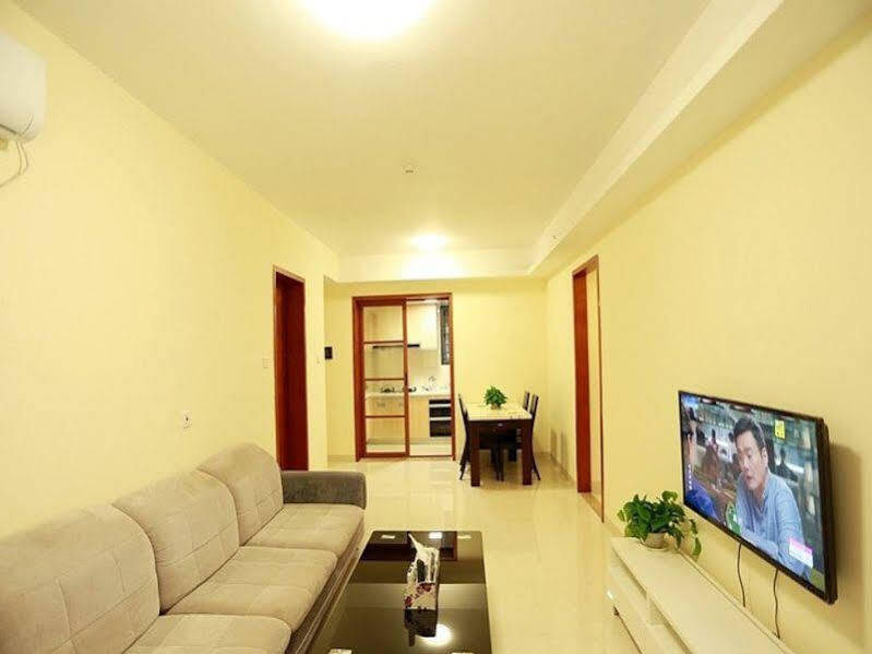 Шэньчжэнь: SheHe Apartment Nanshan Branch