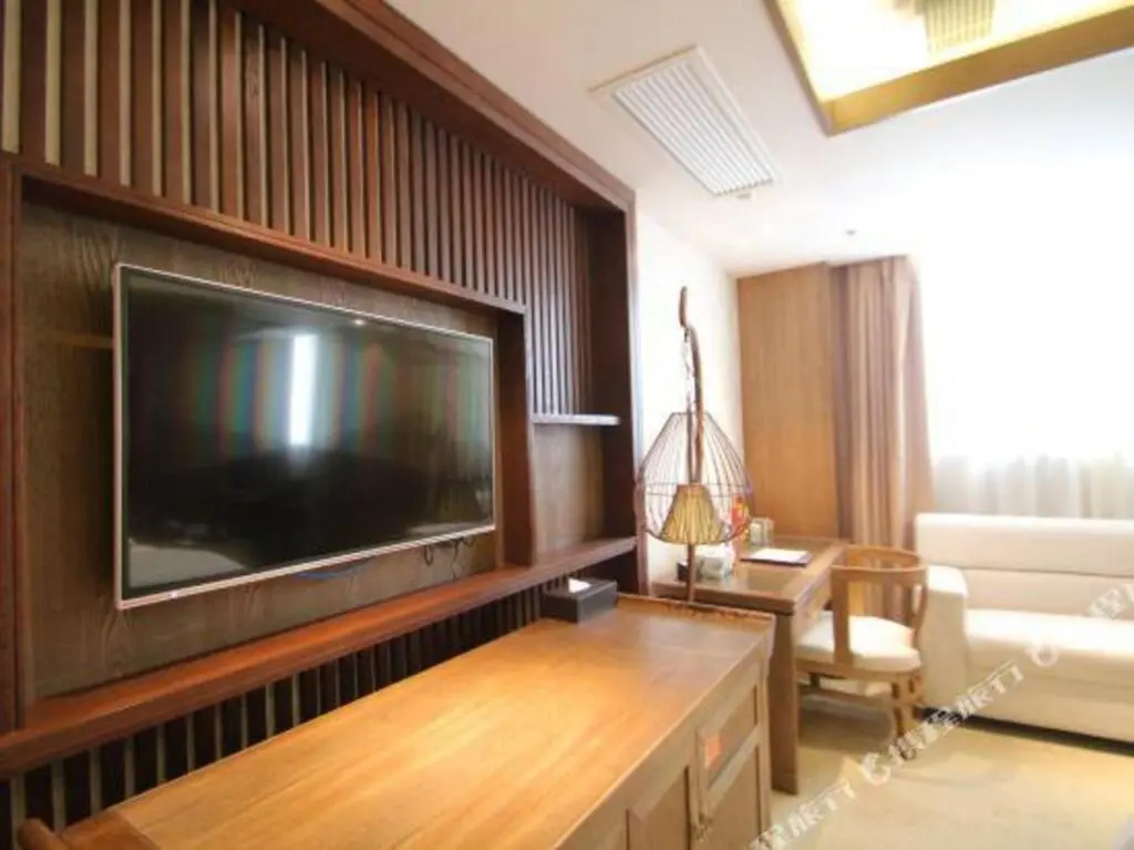 Шанхай: Lifu Hotel (Qian Road Metro Station)