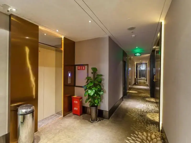Чэнду: Chengdu Blue City Hotel