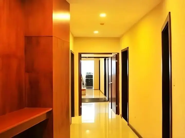 Циндао: GreenTree Inn Qingdao Licang Shuyan Road Daweng Square Express Hotel