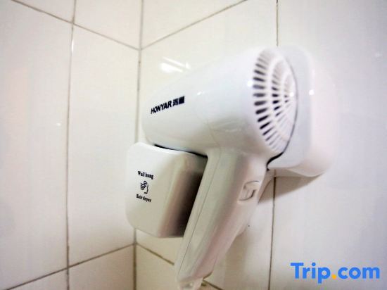 Нанкин: 7Days Inn Chain Hotel (Nanjing Dachang Pedestrian Street)