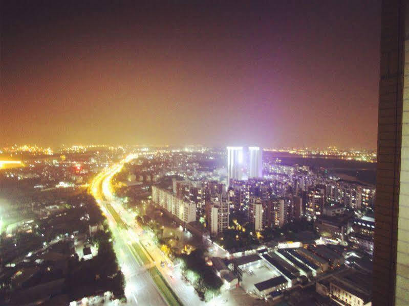 Гуанчжоу: Guangzhou Xiyunlai International Apartment Pazhou Exhibition Center Store