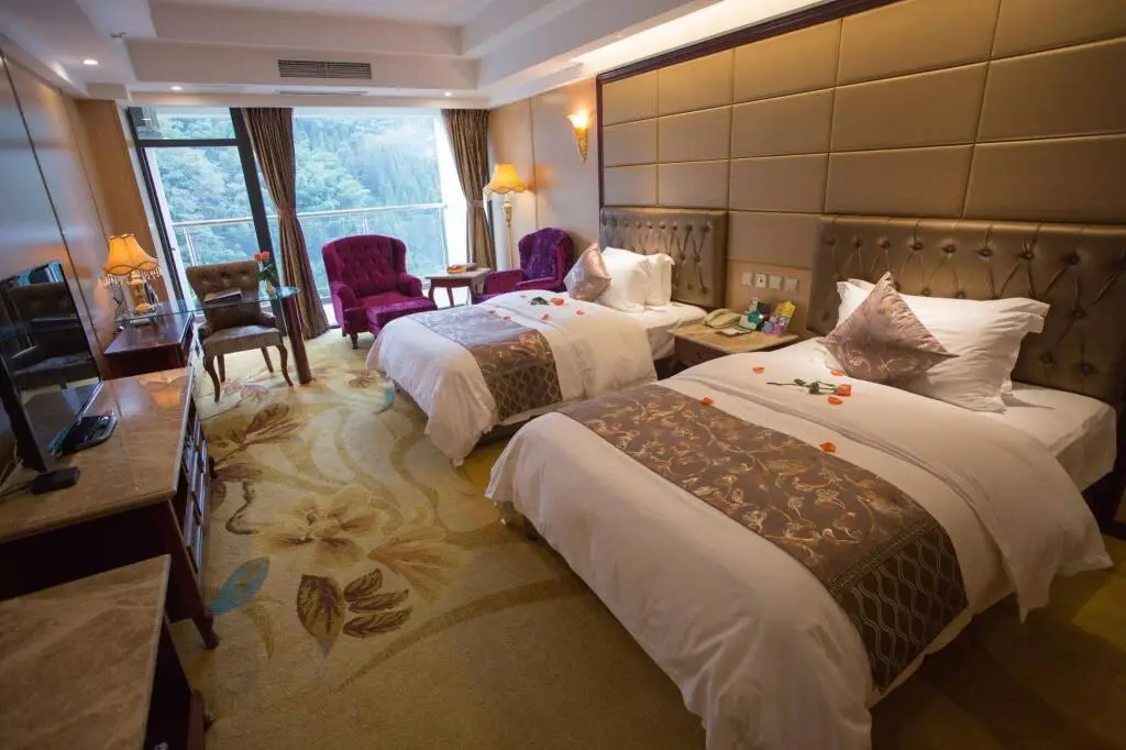 Huashuiwan No. 1 Hot Spring Hotel — фото 1