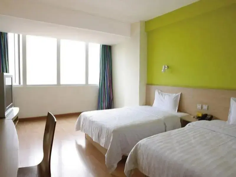 Пекин: 7Days Inn Beijing Fangzhuang