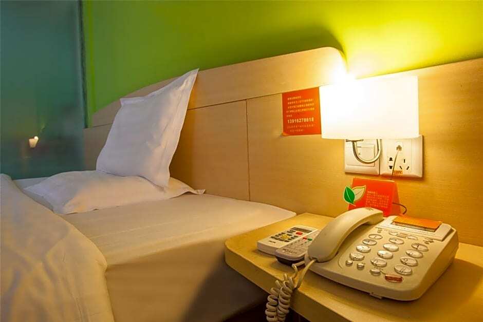 Санья: 7 Days Inn (Sanya Linchunhe Commodity Street)