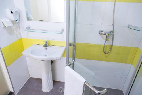 Гуанчжоу: 7 Days Inn (Guangzhou Nanfang Hospital Tonghe Subway Station)