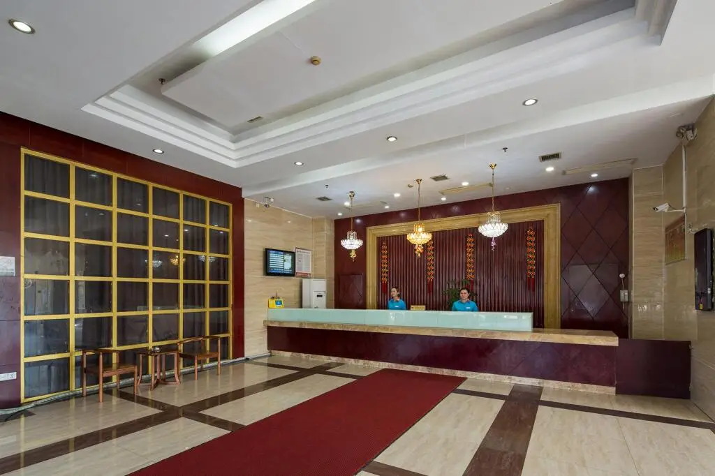 Kaiserdom Hotel Changsha South Bus Station Branch — фото 1