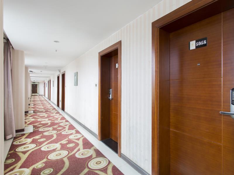 Чанша: Kaiserdom Hotel Changsha West Bus Station Branch