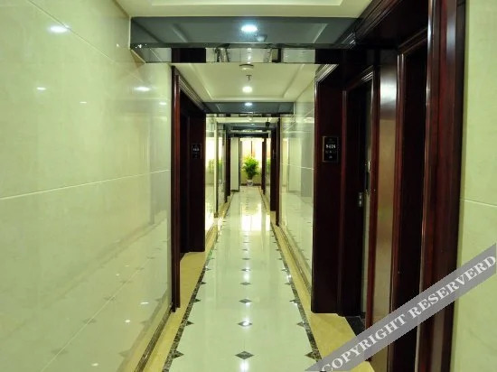 Гуанчжоу: Yunhong Hotel (Guangzhou Railway Station Xicun Subway Station)