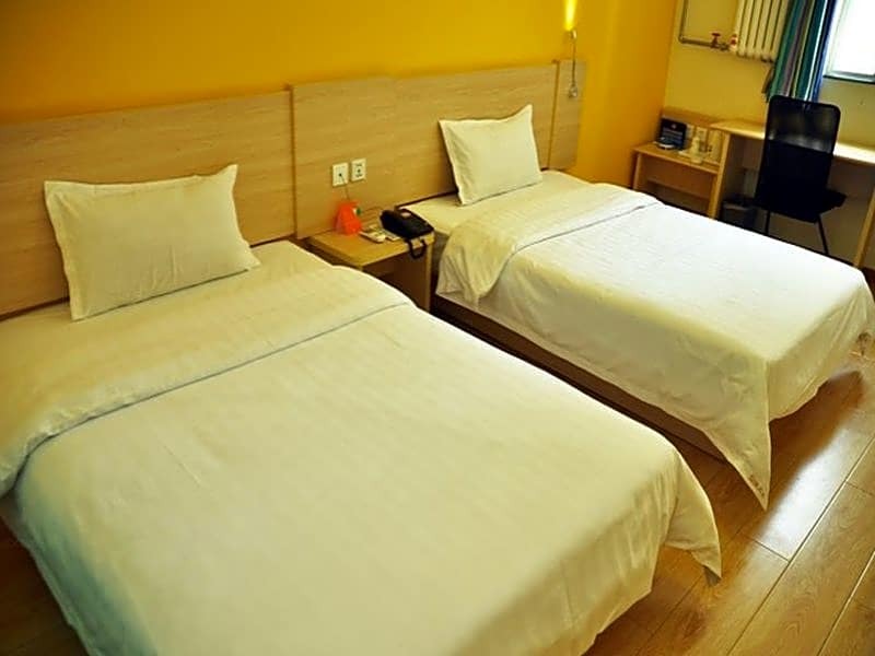 Пекин: 7 Days Inn Beijing Wuzi University Subway Station Jinyu Road