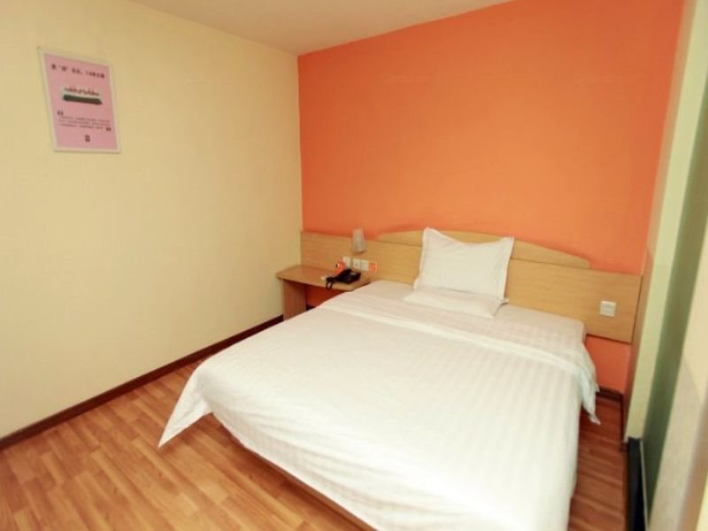 Чэнду: 7 Days Inn Chengdu Zhaojue Temple Bus Station Branch
