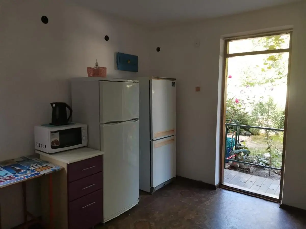 Витязево: Mirage Guest House