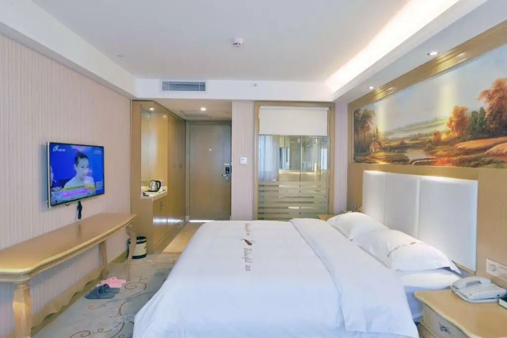 Шэньчжэнь: Colourful Inn Shenzhen Yijing Huayuan