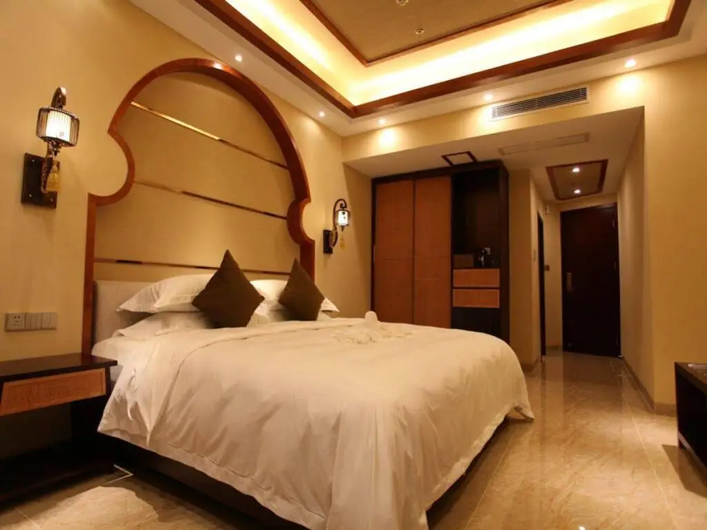 Санья: Hainan Huayi Resort