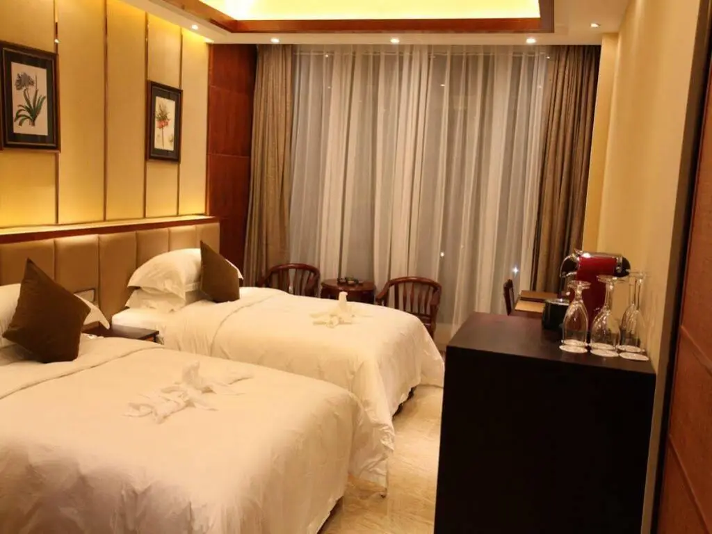 Санья: Hainan Huayi Resort