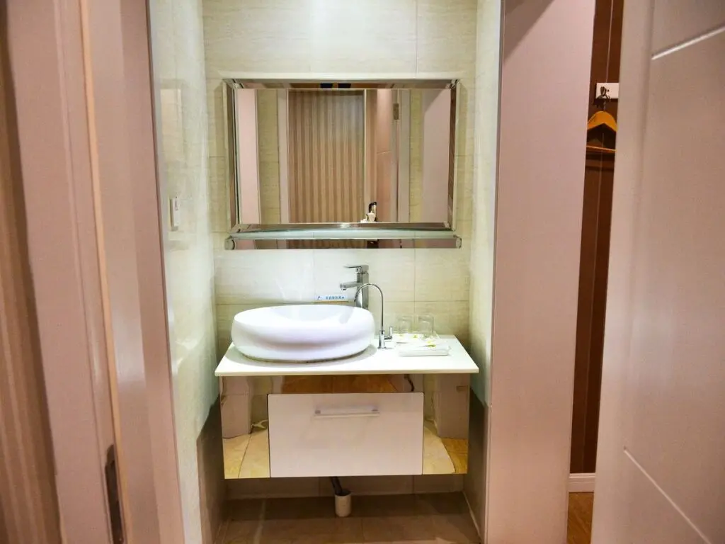 Иу: Super 8 Hotel Yiwu Binwang
