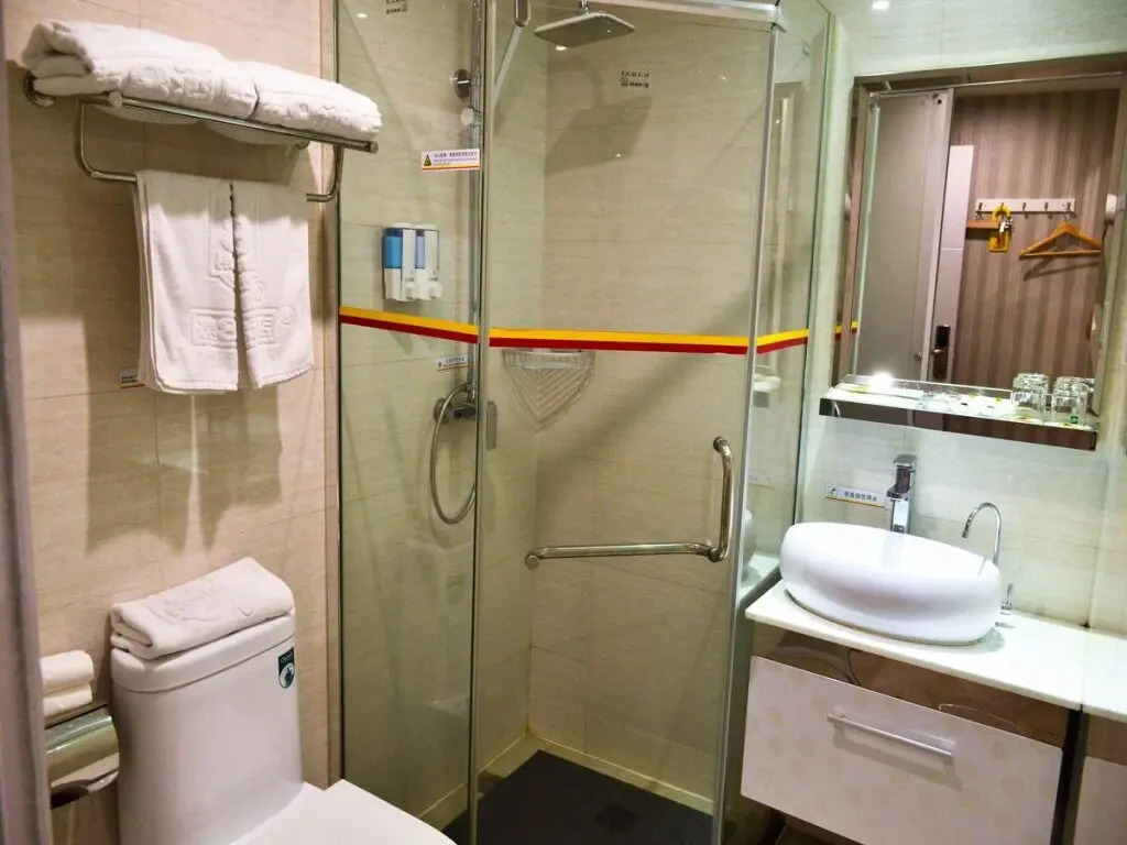 Иу: Super 8 Hotel Yiwu Binwang