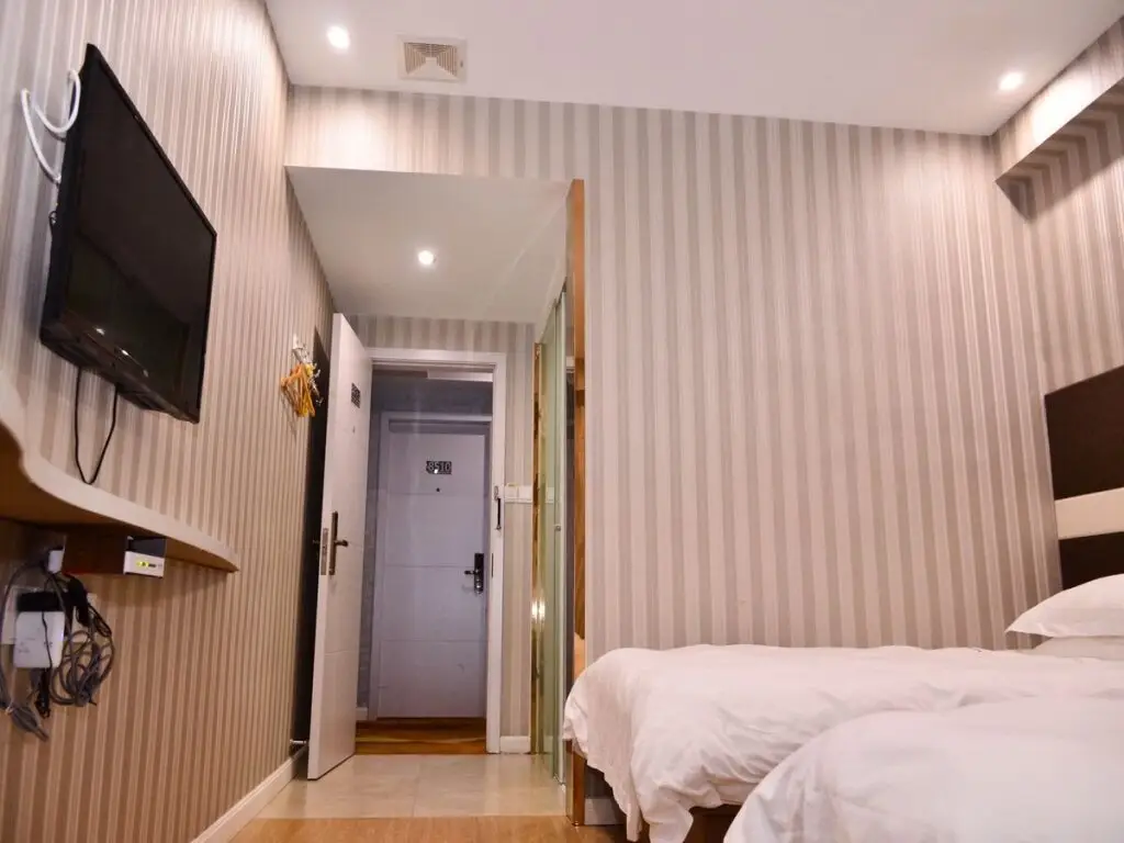 Иу: Super 8 Hotel Yiwu Binwang