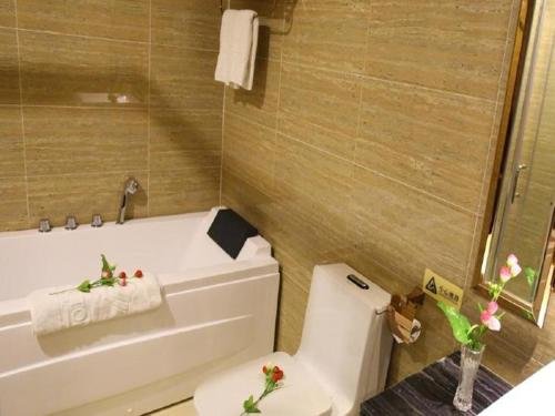 Ухань: Lavande Hotel Wuhan Wujia Mountain Branch