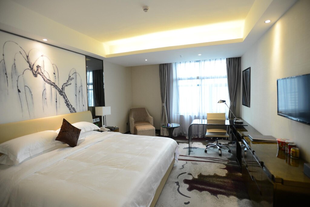Calvin International Hotel Guangzhou Baiyun International Airport Huadu Plaza Branch — фото 1
