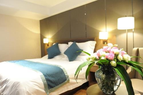 Шанхай: Yitel Hotel National Convention Center