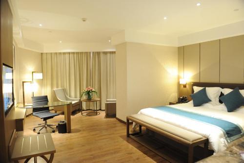 Шанхай: Yitel Hotel National Convention Center