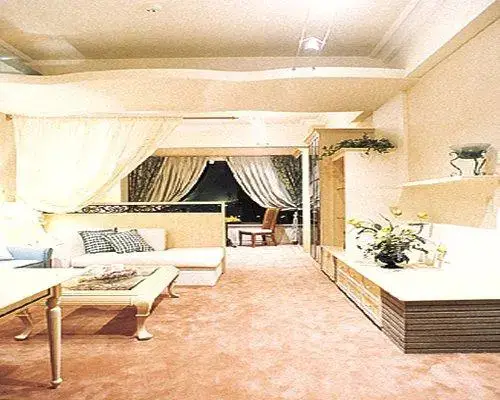 Циндао: 3 Night Surf Plaza - Qingdao