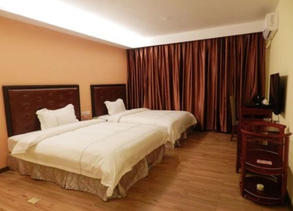 Шэньчжэнь: Pengcheng Hotel
