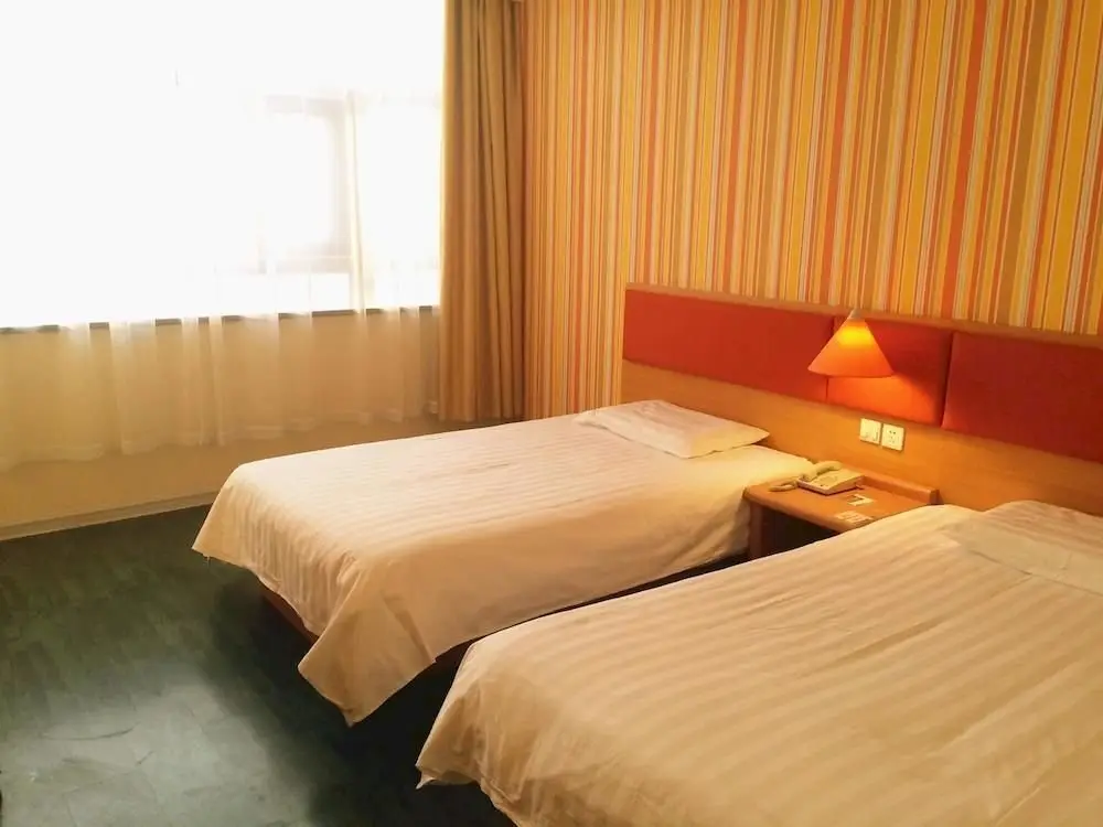 Тайчжоу: Ji Hotel Taizhou Wanda Plaza