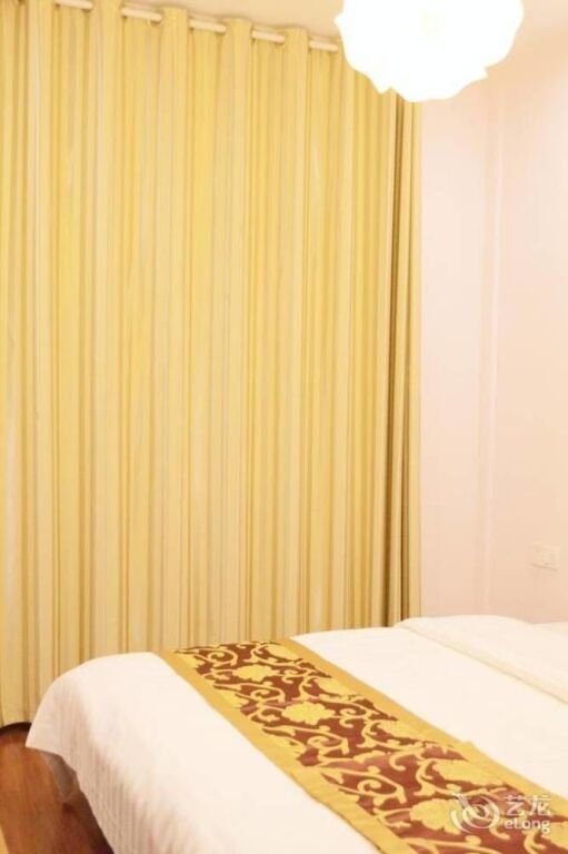 Циндао: Junru Business Hotel- Qingdao Jinshui Road Branch