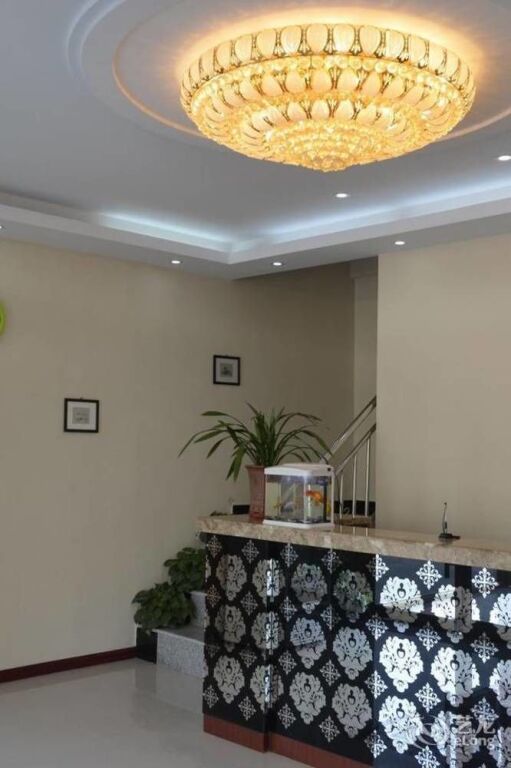Циндао: Junru Business Hotel- Qingdao Jinshui Road Branch