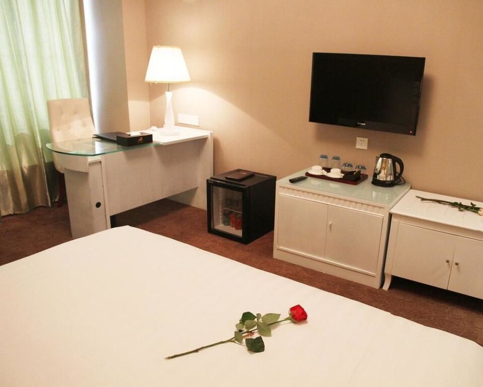 Шэньчжэнь: Shenggao Hotel