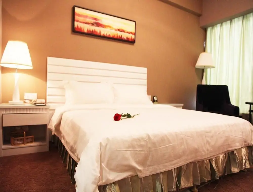 Шэньчжэнь: Shenggao Hotel