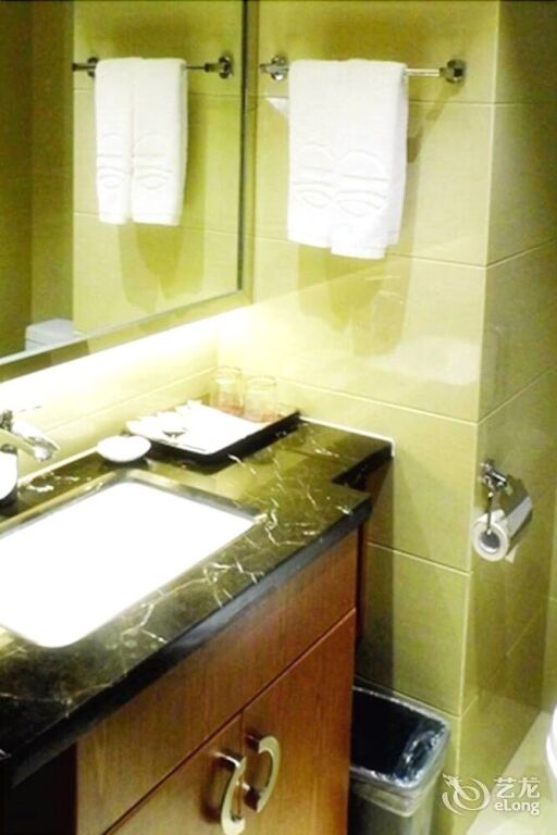 Нинбо: Chenguang Hotel - Ningbo