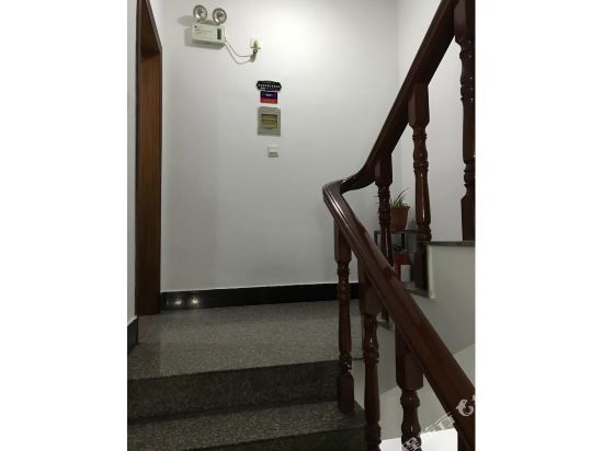 Нинбо: Fenghua Huangfu Hostel