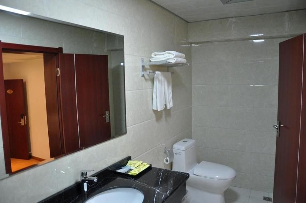 Цзюцзян: Wenxin 99 Business Hotel