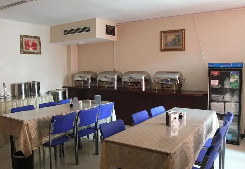 Пекин: 北京唐人世纪华坤酒店