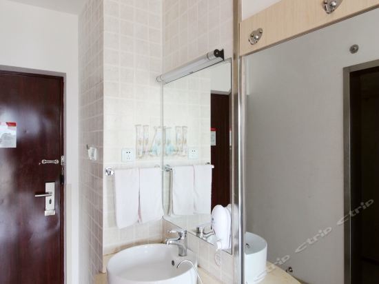 Цзинхун: Yunyue Lanting Hotel (Jinghong Manting Park)