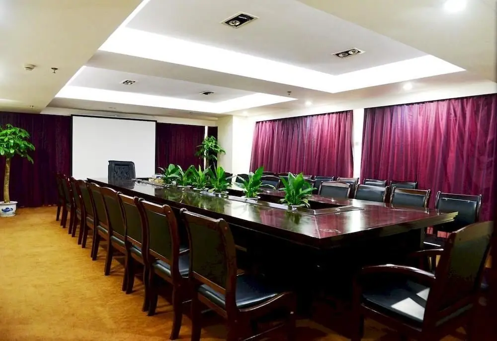 Юэян: Hollyear Hotel - Yueyang