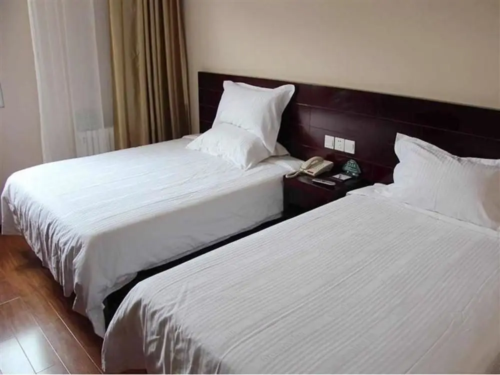 Тяньцзинь: GreenTree Inn Tianjin Huanghe Road Guangkai