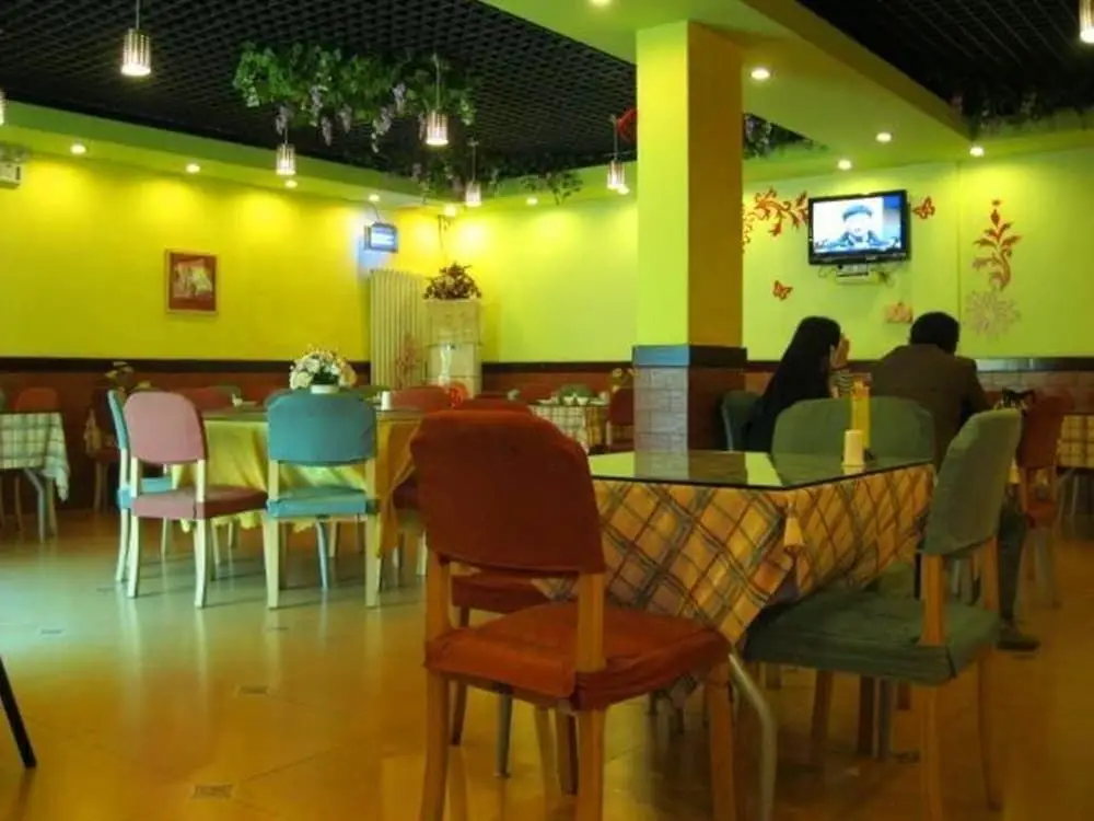 Циндао: Home Inn Qingdao Jiaonan Bus Station