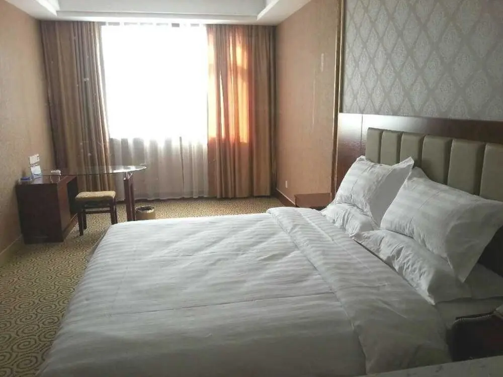 Пиндиншань: Kunlun Leju Business Hotel
