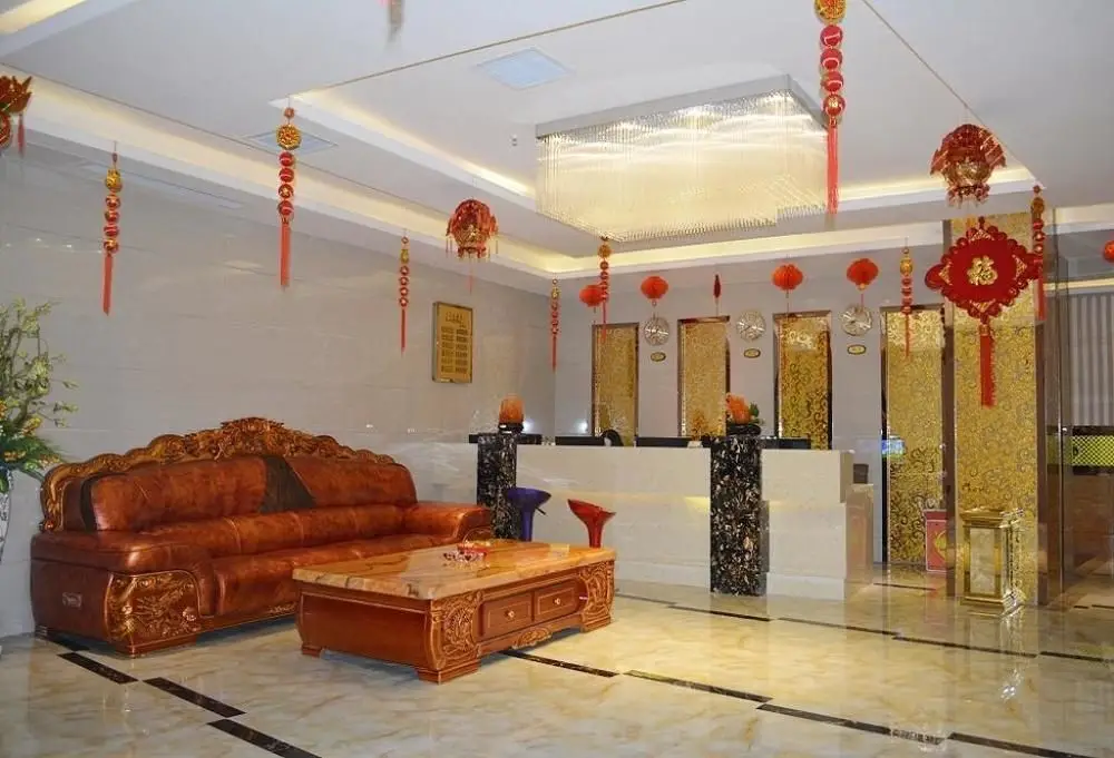 Yingcai Holiday Hotel — фото 1